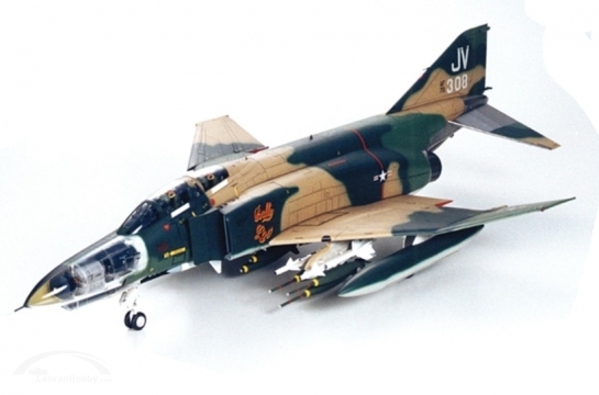 F-4E PHANTOM II - F-4E PHANTOM II